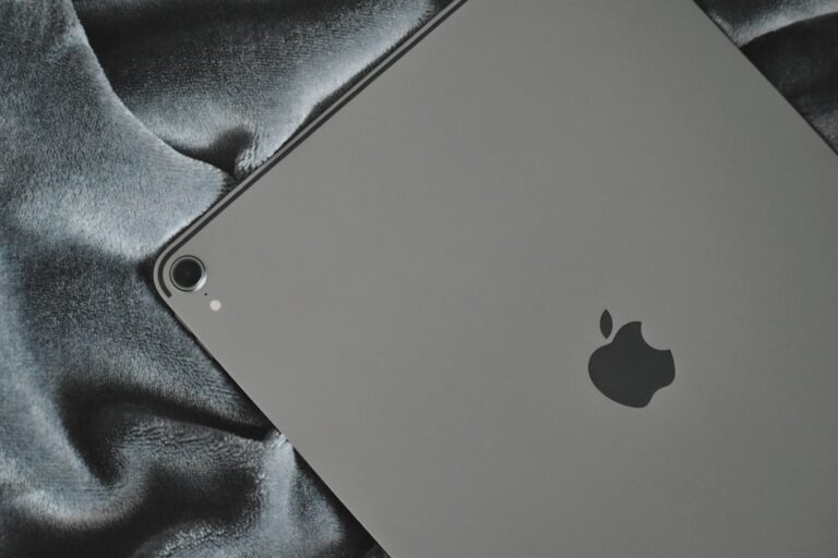 Explore Affordable High-Tech Items at Locksek.com Now